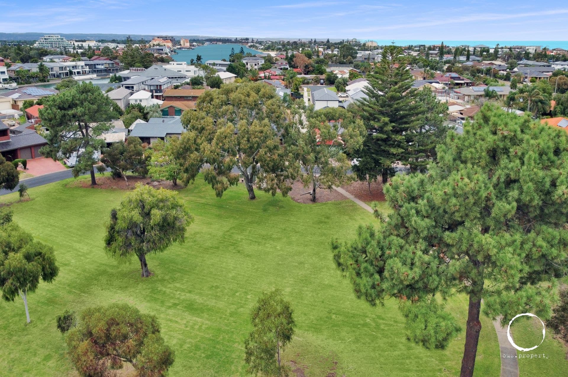5A Newcombe Avenue, West Lakes Shore, West Lakes Shore - Thumbnail 5