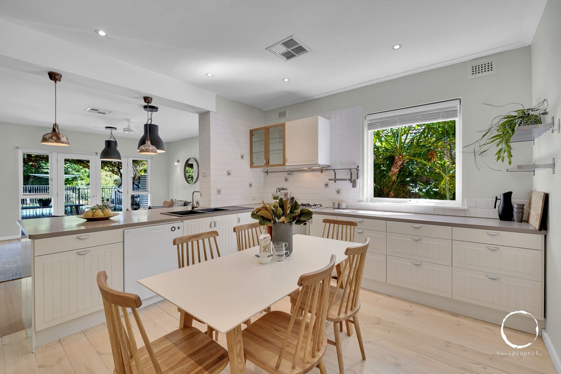 9 Sims Street, Henley Beach South - Thumbnail 7