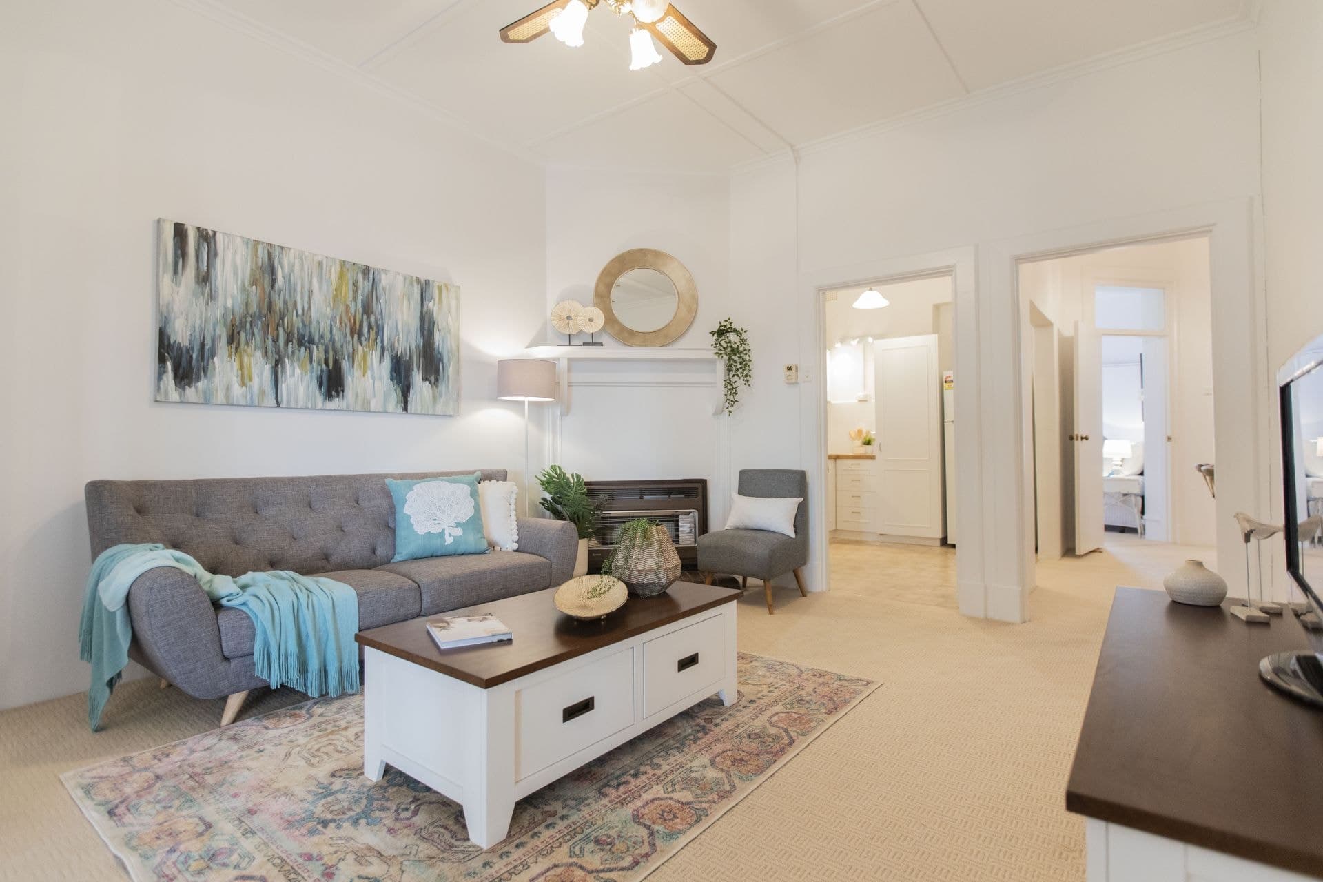 2/217 Esplanade, Henley Beach - Thumbnail 4