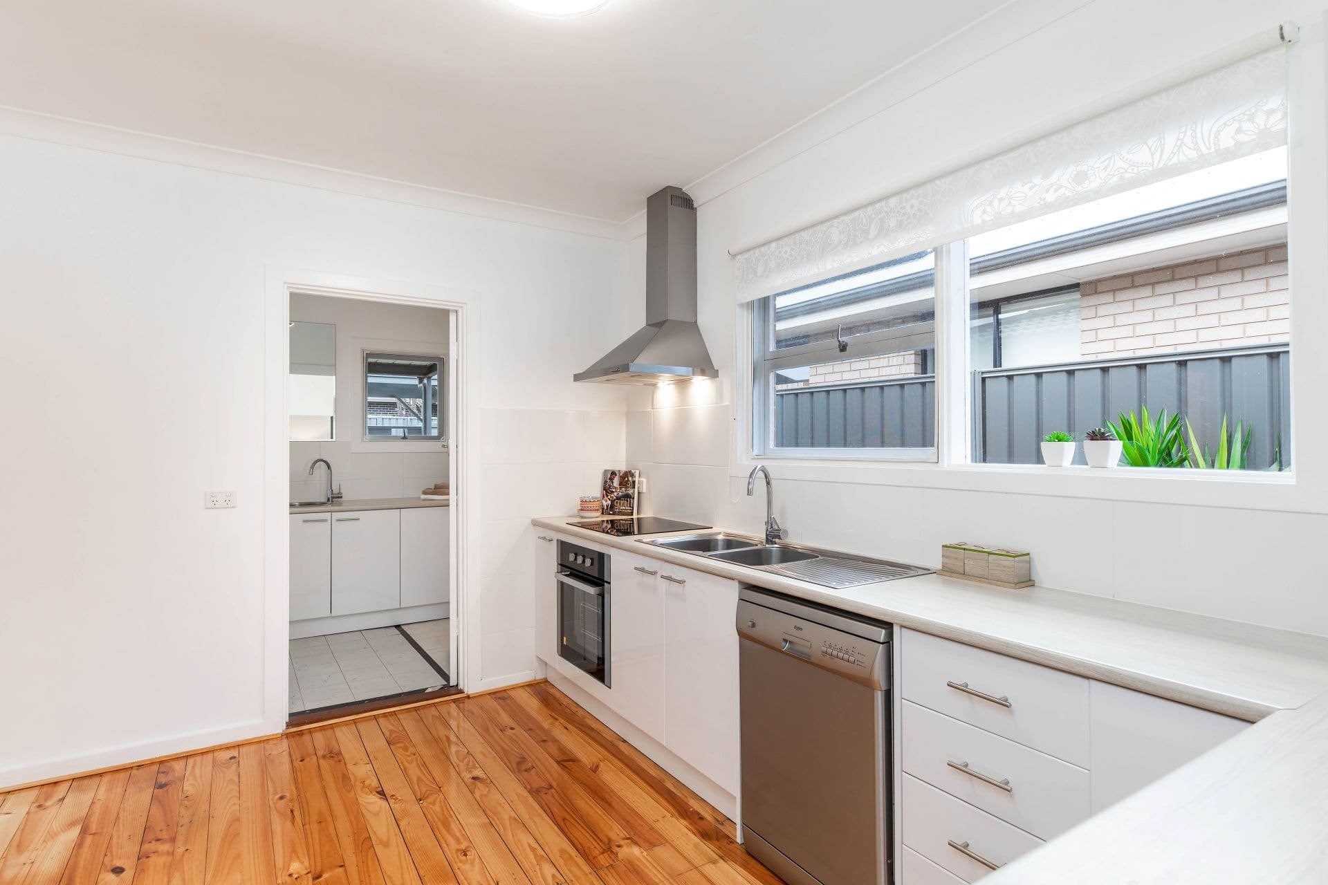 15 Borthwick Street, Henley Beach - Thumbnail 8