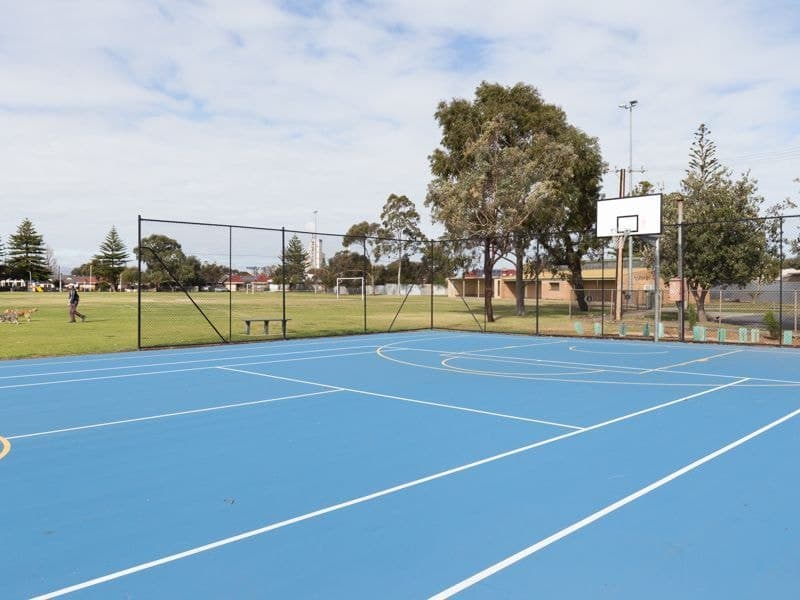 11 Mooltan Avenue, Largs Bay - Image 1