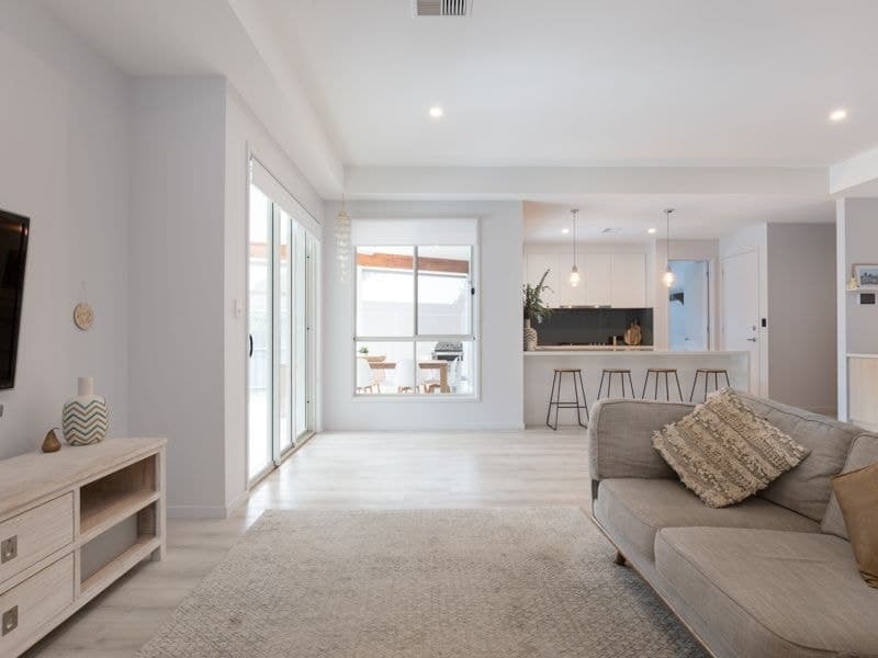 11 Mooltan Avenue, Largs Bay - Thumbnail 4