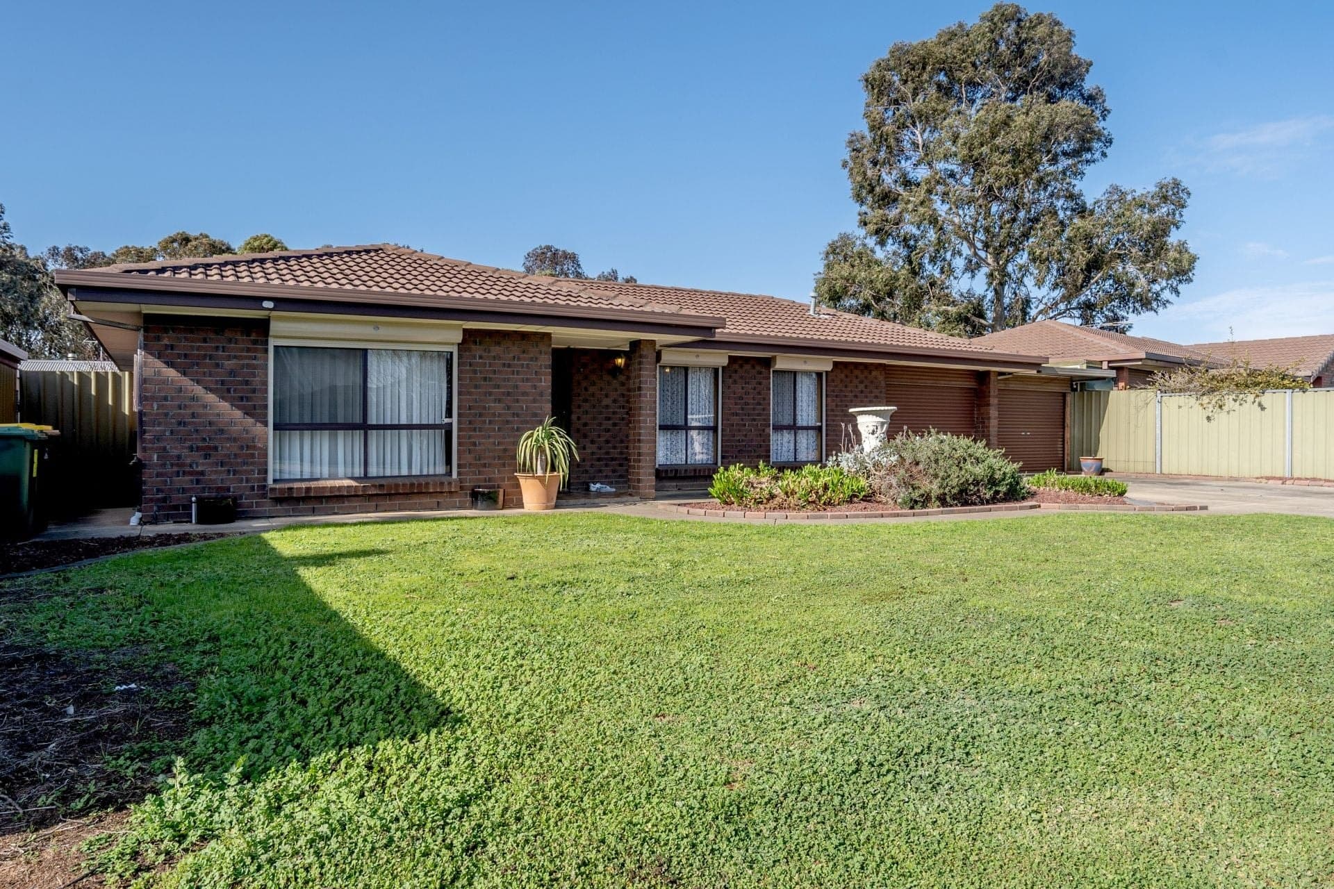 17 Liberator Drive, Paralowie - Thumbnail 2