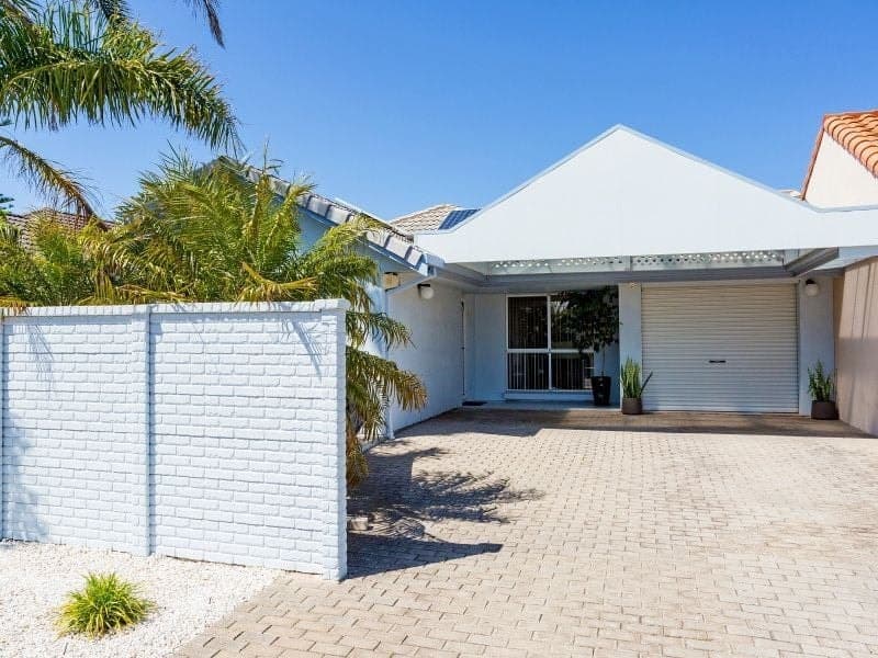 6 Lauriana Court, North Haven - Thumbnail 2