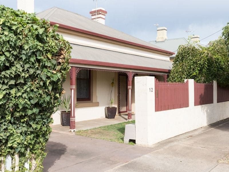 12 Martin Street, Birkenhead - Thumbnail 2