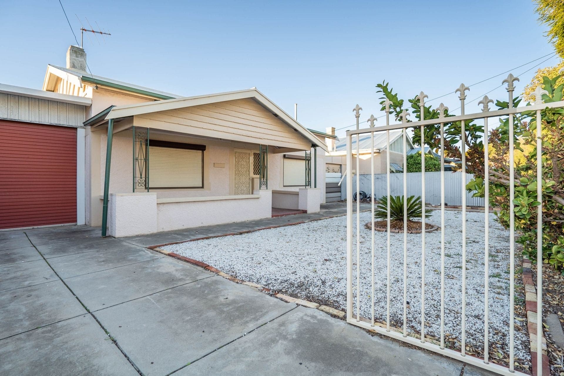 1A Mary Street, Pennington - Thumbnail 2