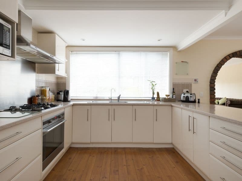 2 Raikoff Court, Fulham - Thumbnail 7