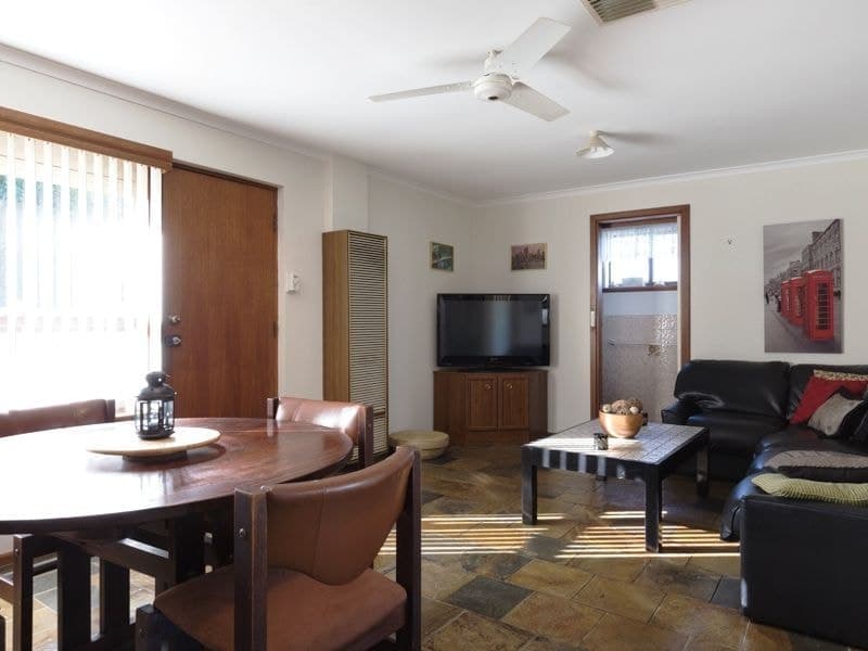 5 Finke Avenue, West Lakes Shore - Thumbnail 7