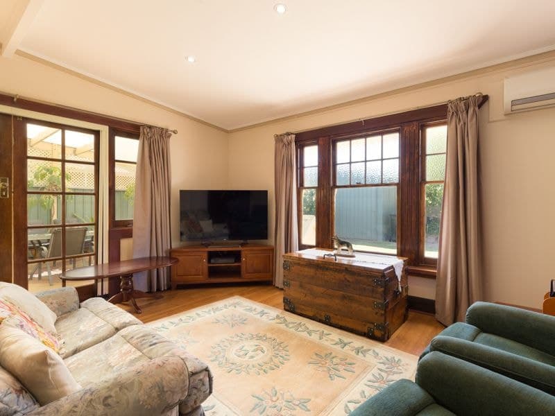 16 Joanna Street, Largs Bay - Thumbnail 5