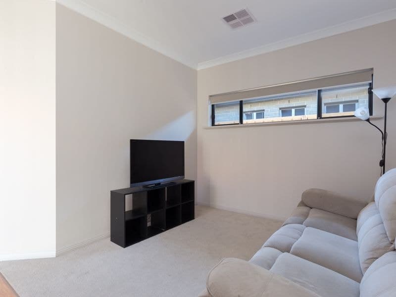 63 Portland Road, Queenstown - Thumbnail 7