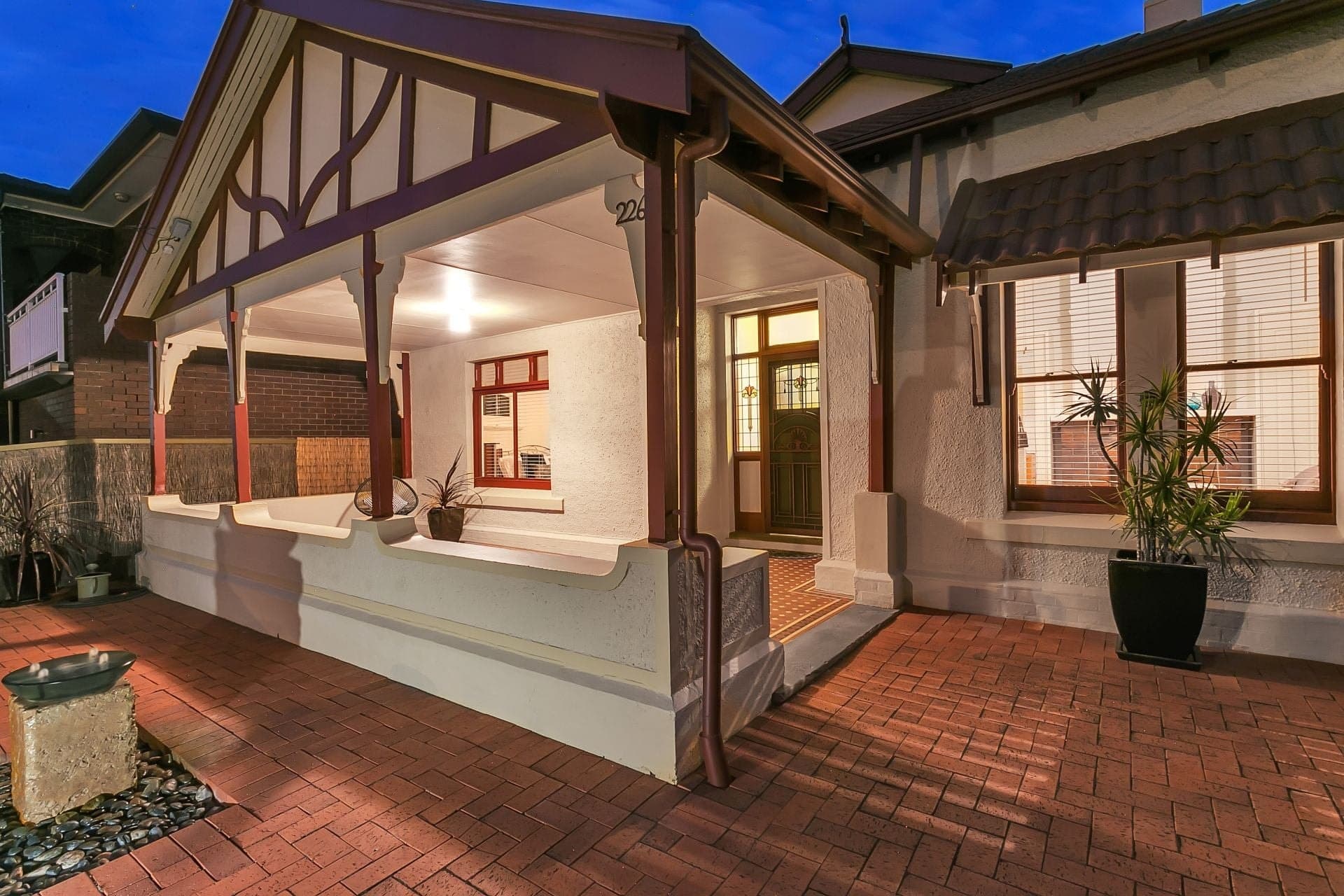 226 Seaview Road, Henley Beach South - Thumbnail 2