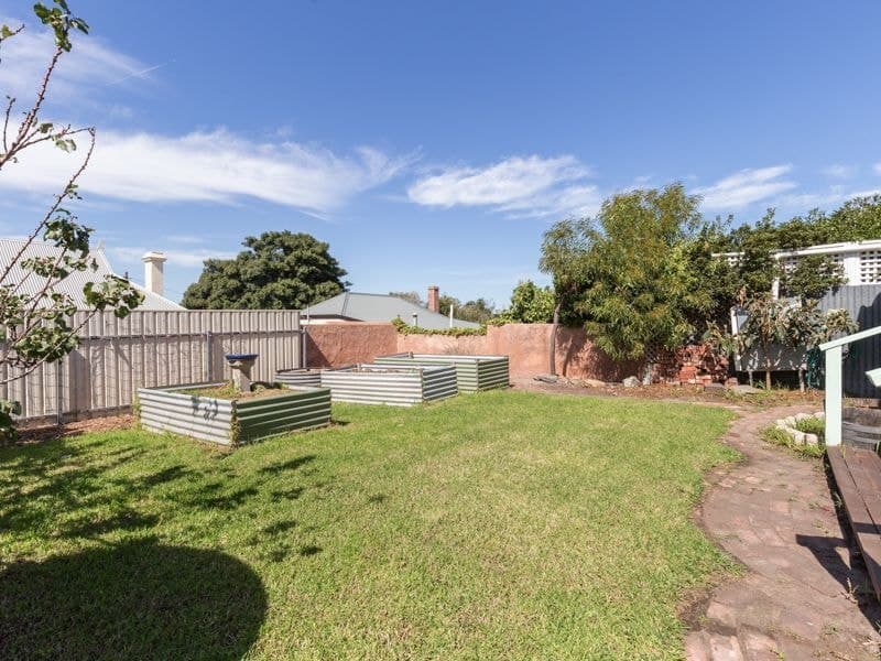 18 Ellen Street, Semaphore - Image 1