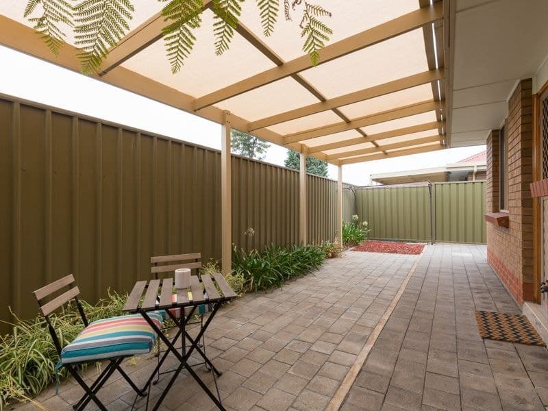 1/5 West Street, Queenstown - Image 1