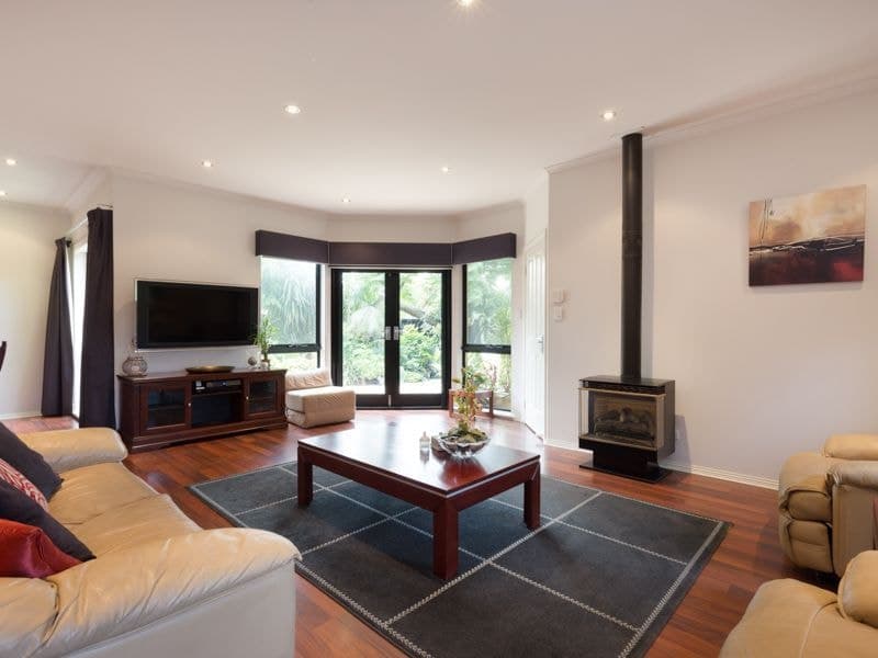 1 Kirra Avenue, West Lakes Shore - Thumbnail 6