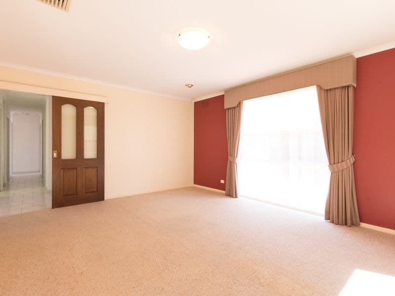 4 Nambucca Avenue, West Lakes Shore - Thumbnail 5
