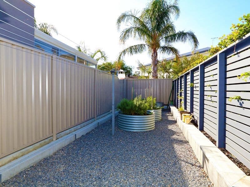 2 Kiama Avenue, West Lakes Shore - Image 1