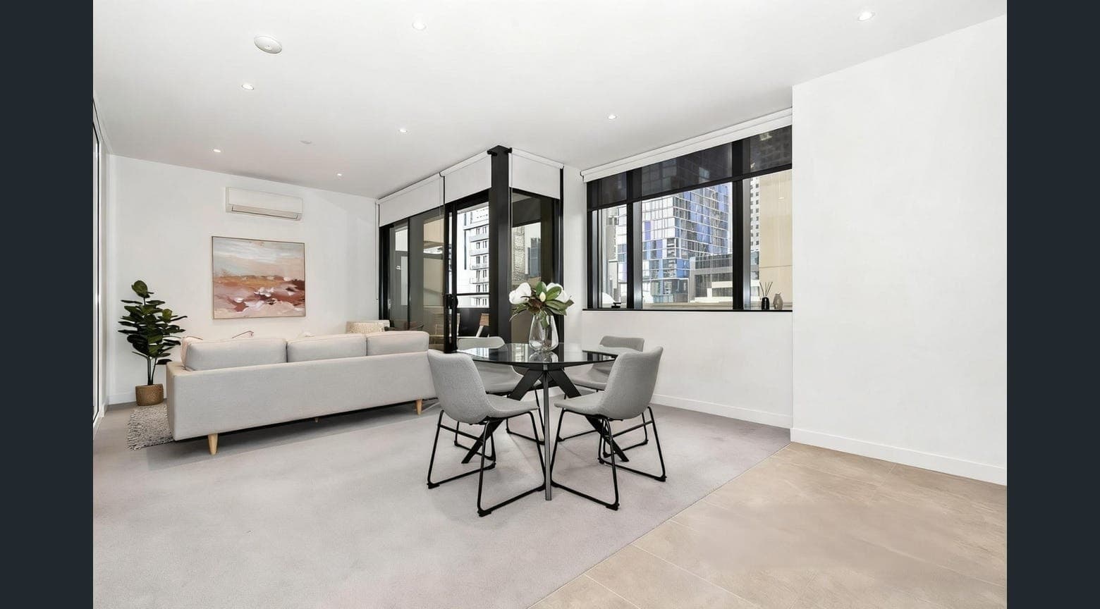 802/120 A'beckett Street, Melbourne - Thumbnail 2