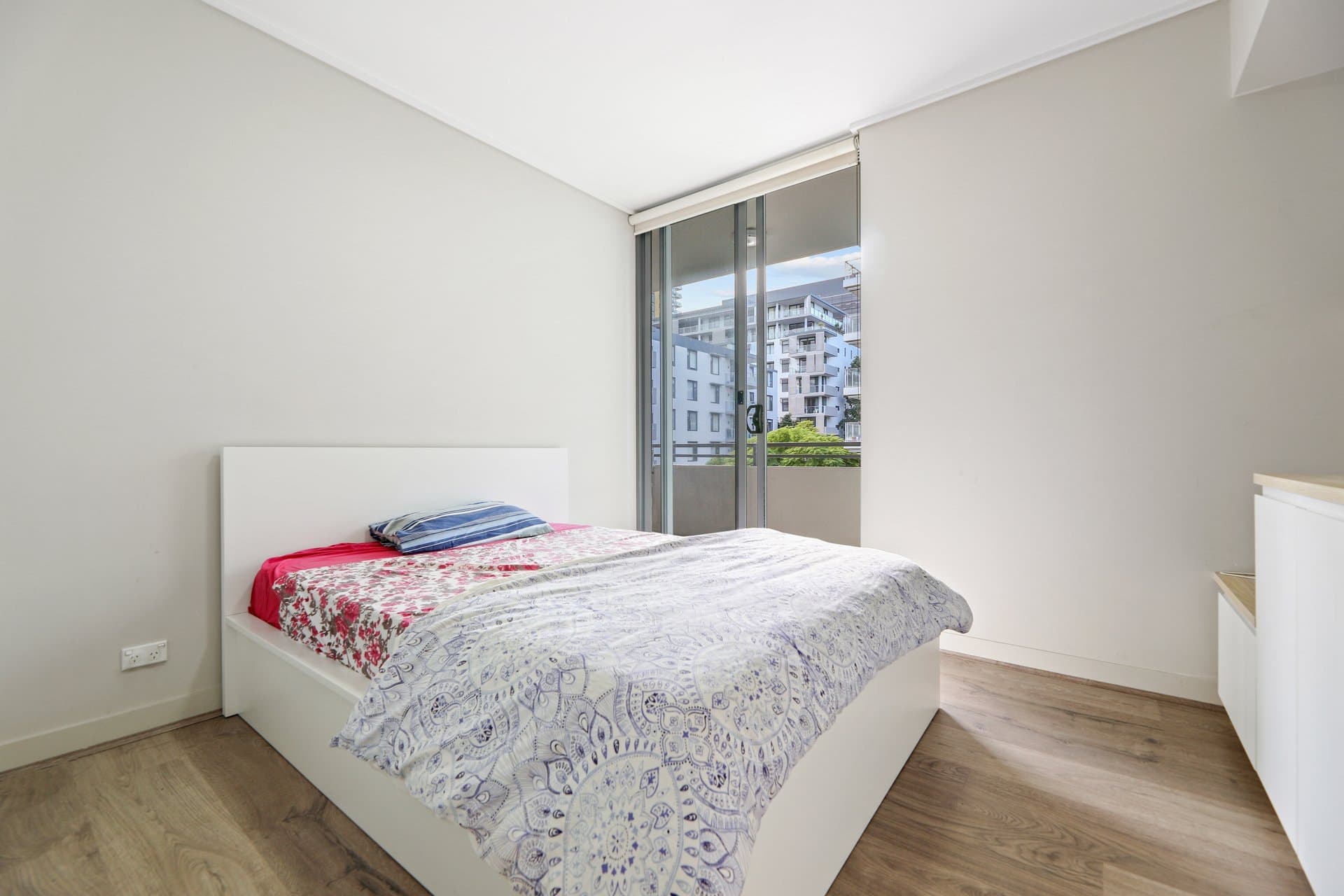 401/3 Jean Wailes Avenue, Rhodes - Thumbnail 3