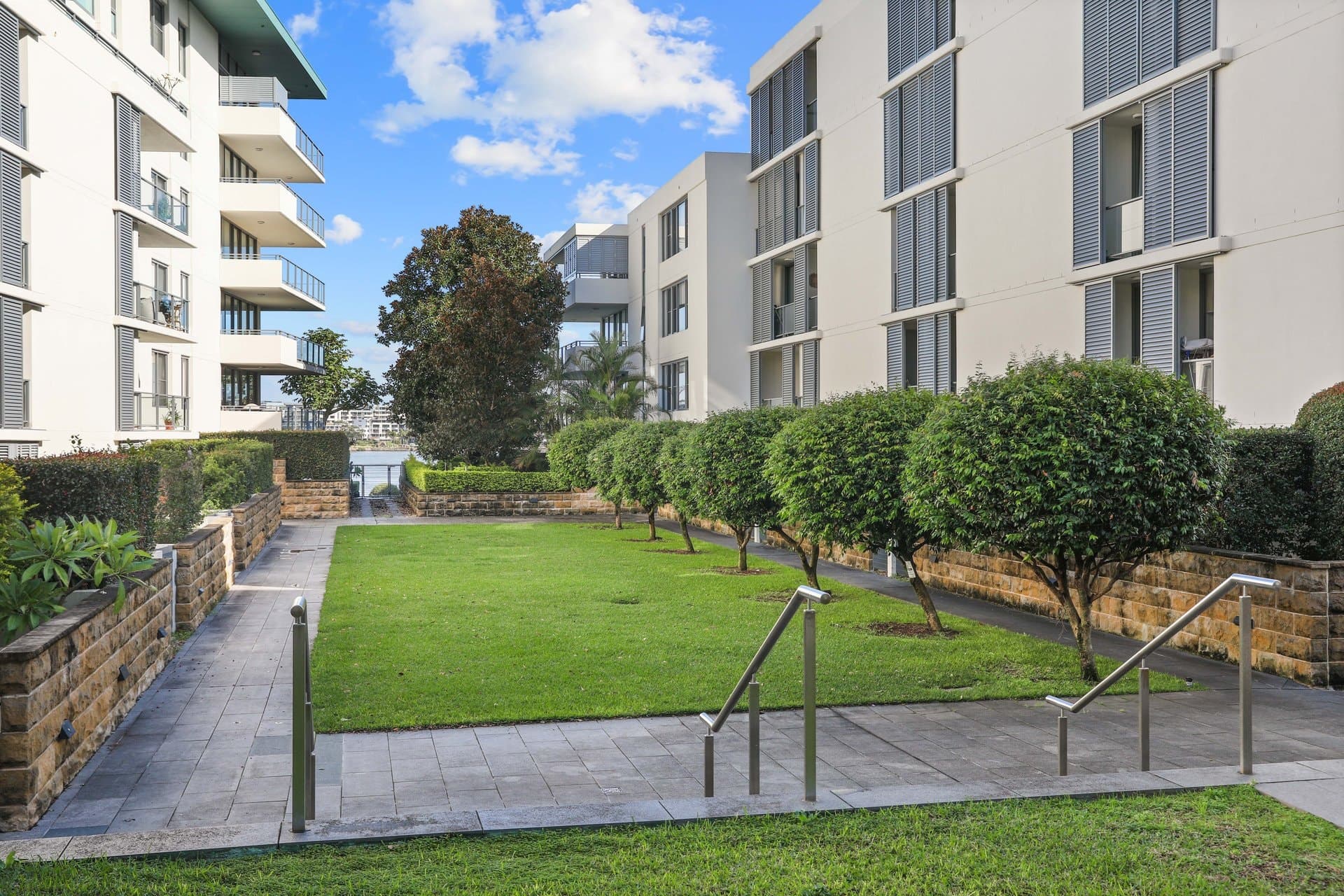 401/3 Jean Wailes Avenue, Rhodes - Thumbnail 7