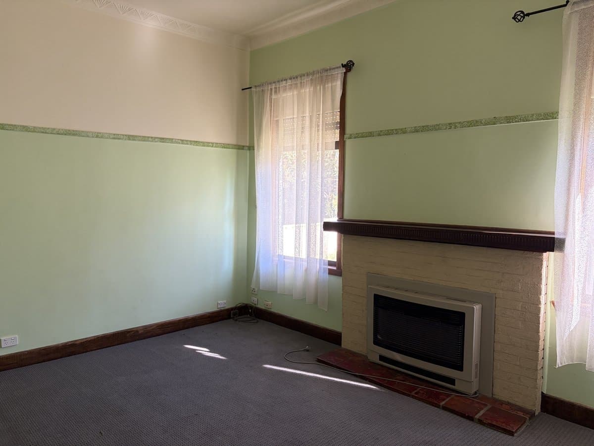 10 Elva Avenue, Hamilton, VIC, 3300, Hamilton - Thumbnail 3