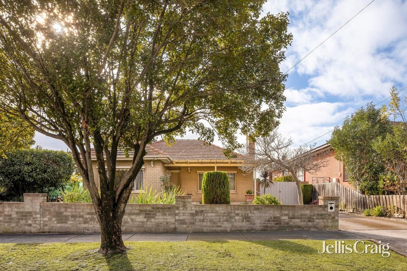 22 Jess Street, Reservoir, Reservoir - Thumbnail 2