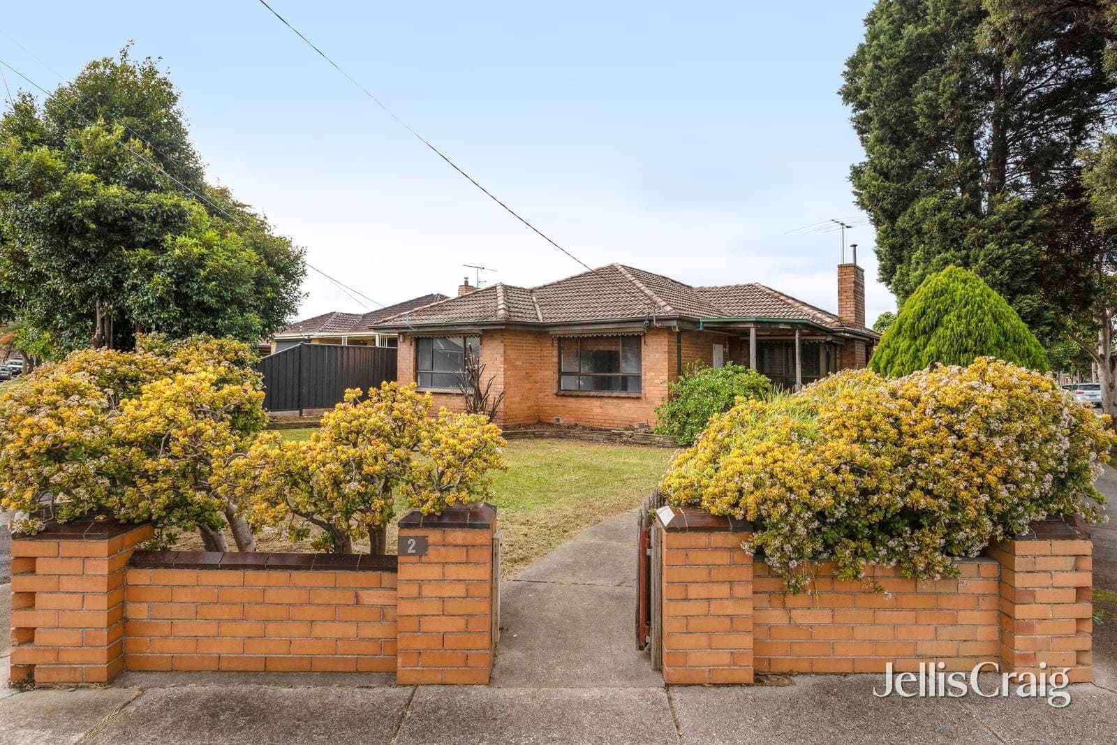 2 Botha Avenue, Reservoir, Reservoir - Thumbnail 2