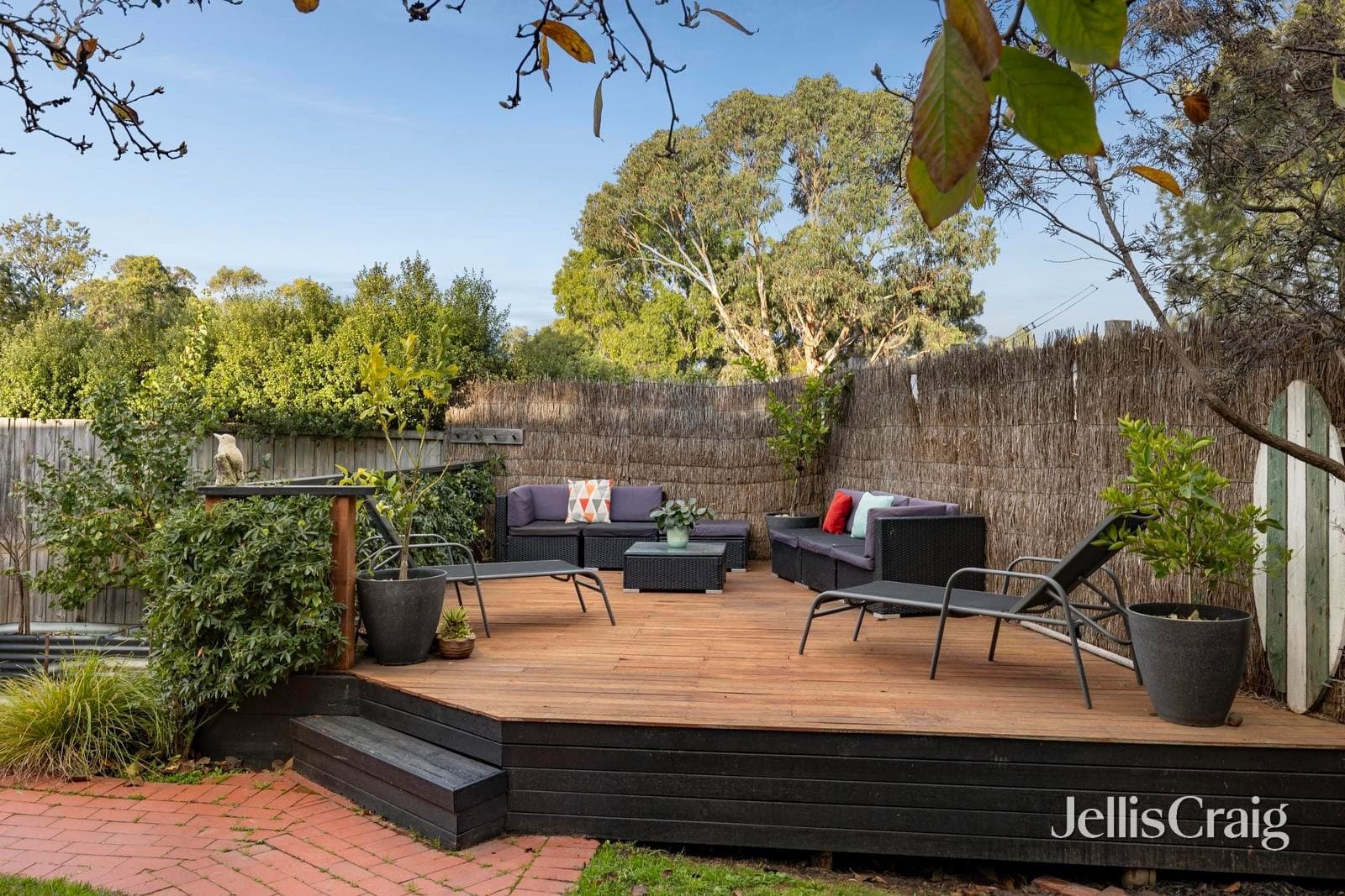 16 Long View Road, Croydon South, Croydon South - Image 1