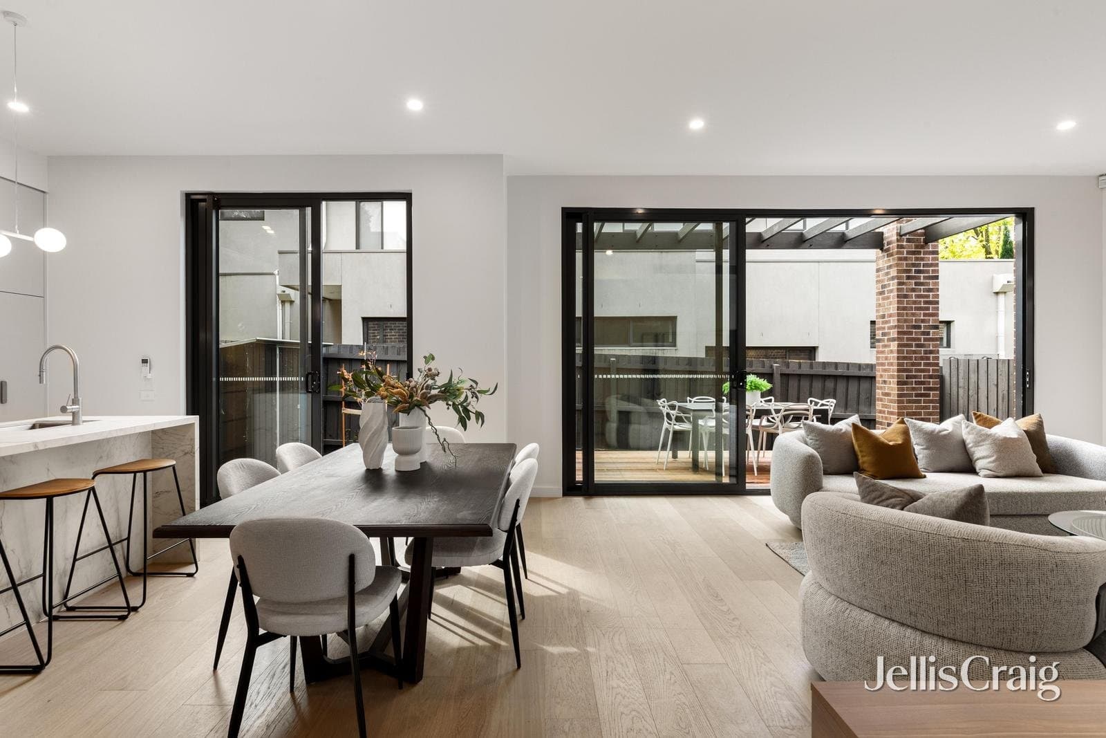 2/18 Evelina Street, Balwyn, Balwyn - Thumbnail 6