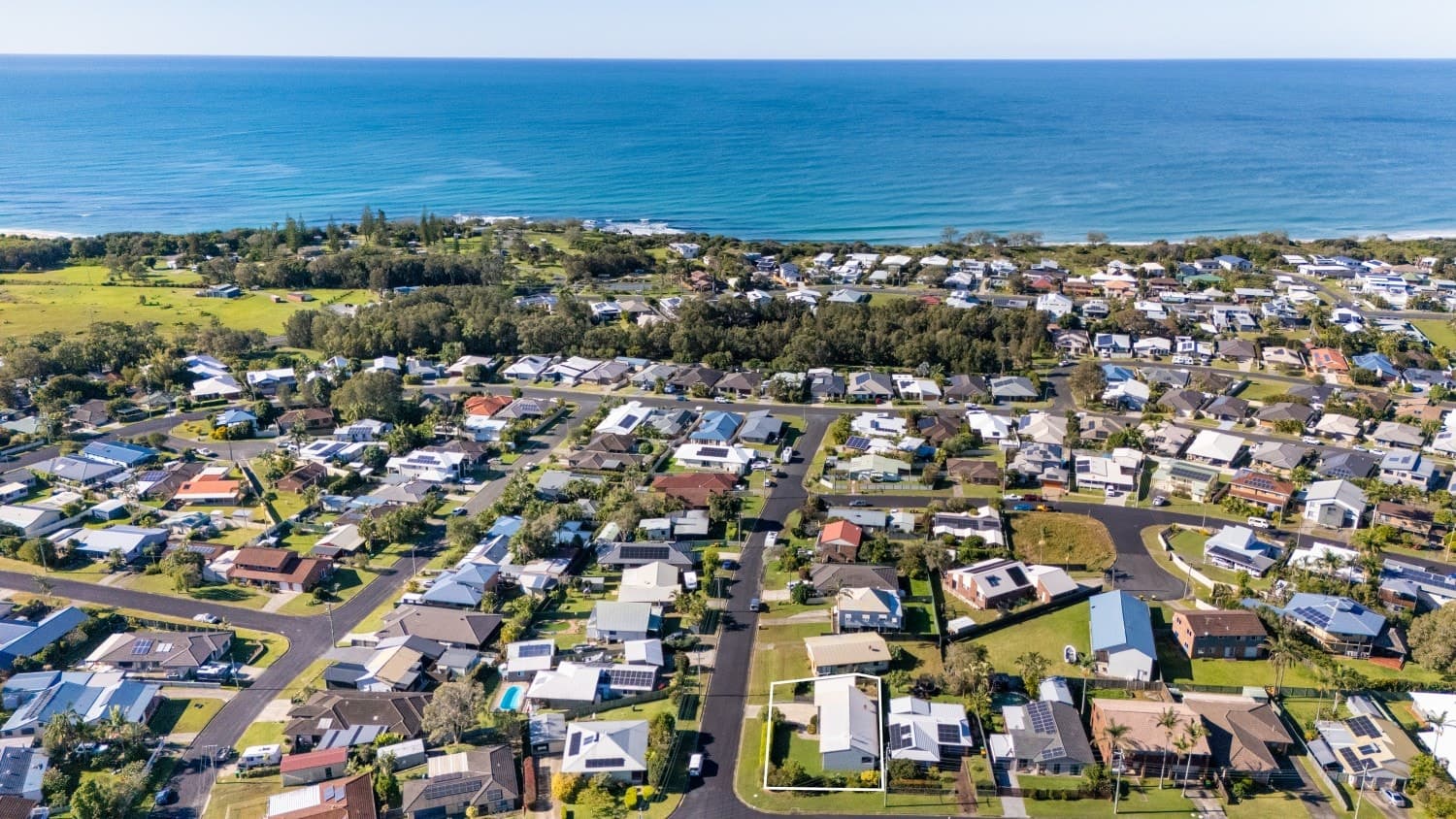 23 Eileen Drive, Corindi Beach - Thumbnail 3