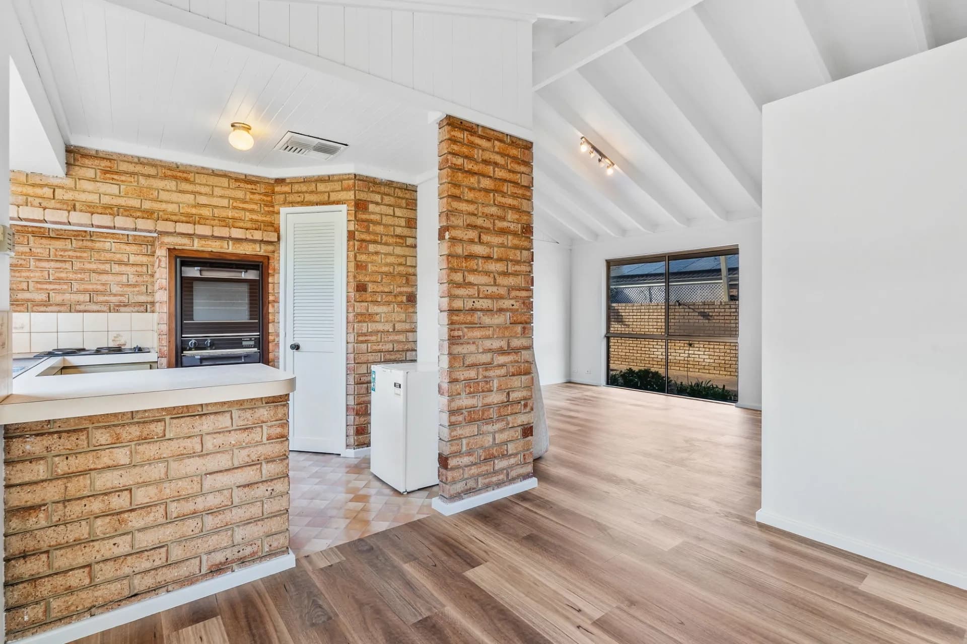 3/7 Kilkenny Gardens, Halls Head, WA, Halls Head - Thumbnail 2