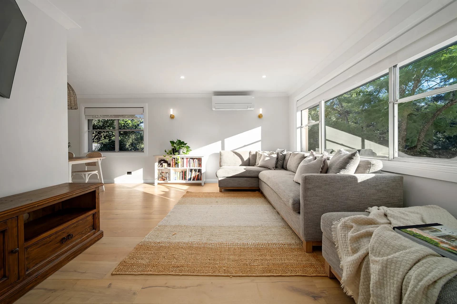86 Glenbrook  Road, Glenbrook, NSW, Glenbrook - Thumbnail 4