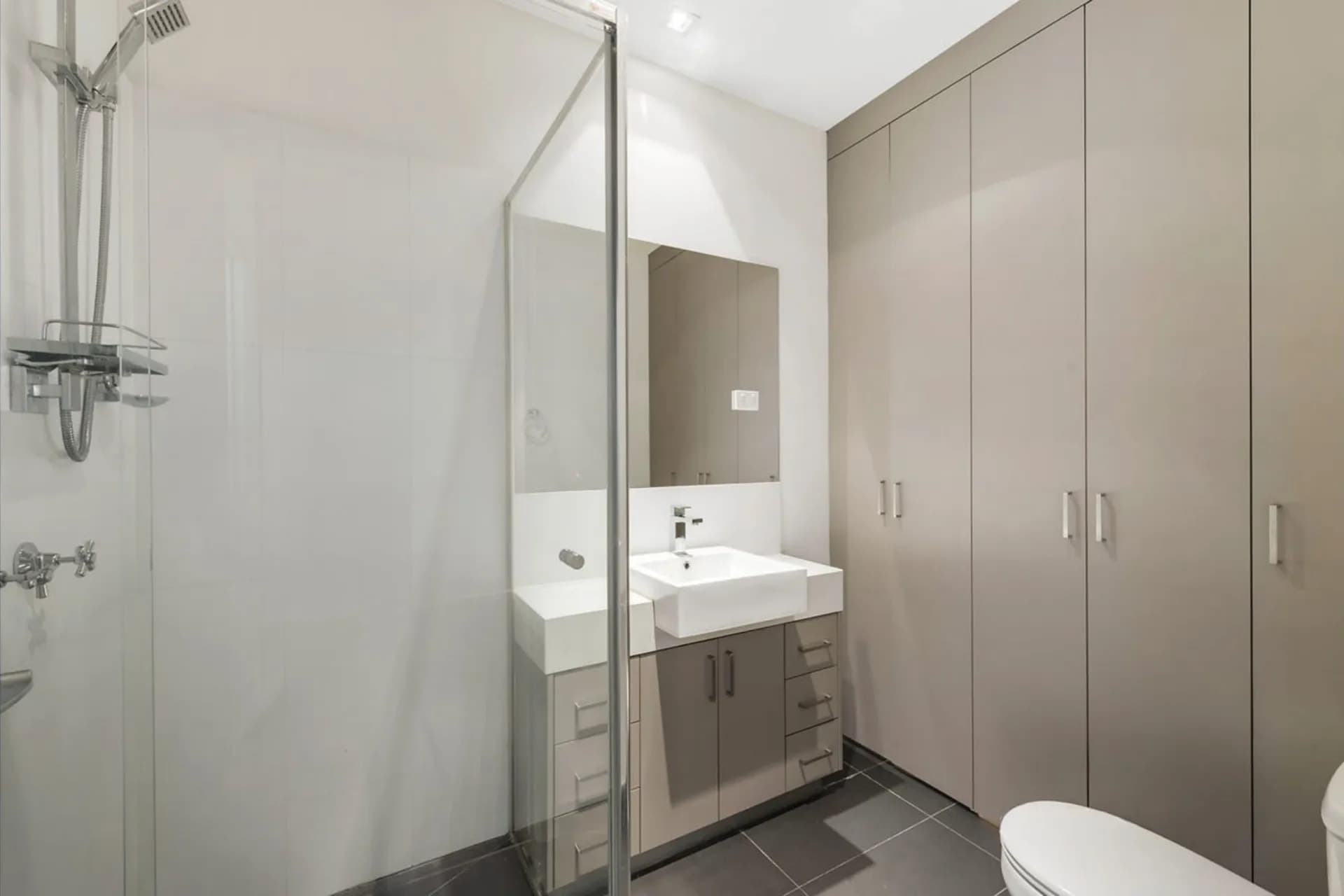 211/25 Byron  Street, North Melbourne, VIC, North Melbourne - Thumbnail 5