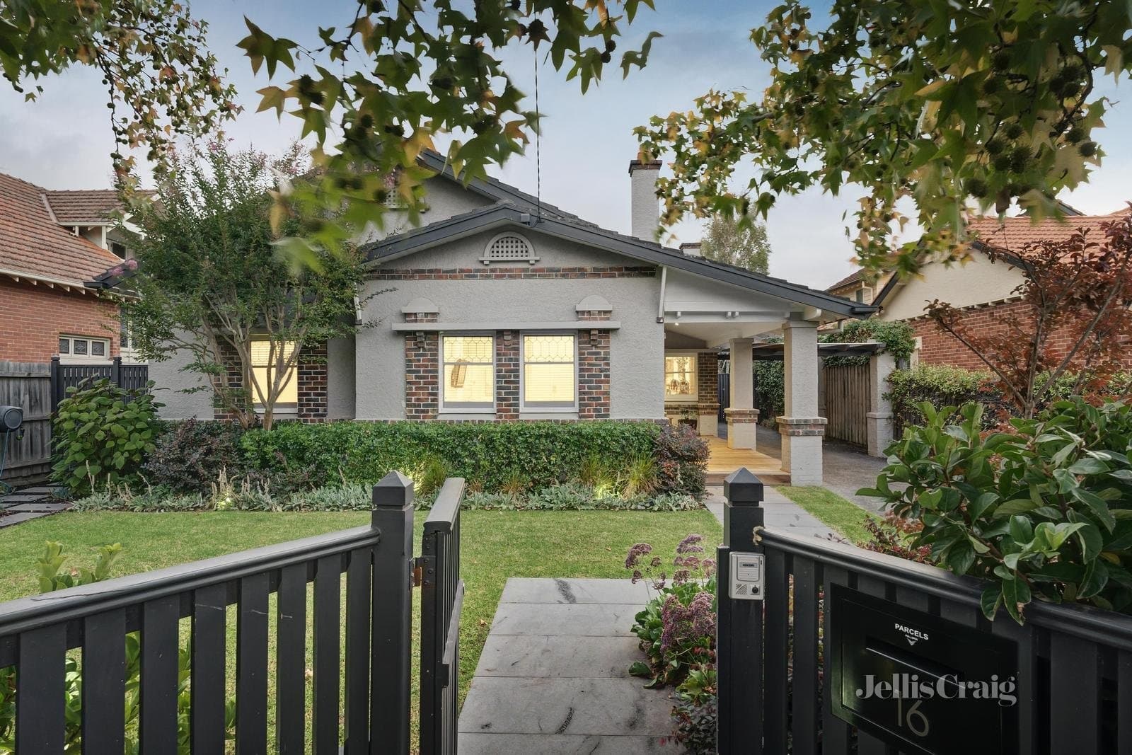 16 Kasouka Road, Camberwell, Camberwell - Thumbnail 2