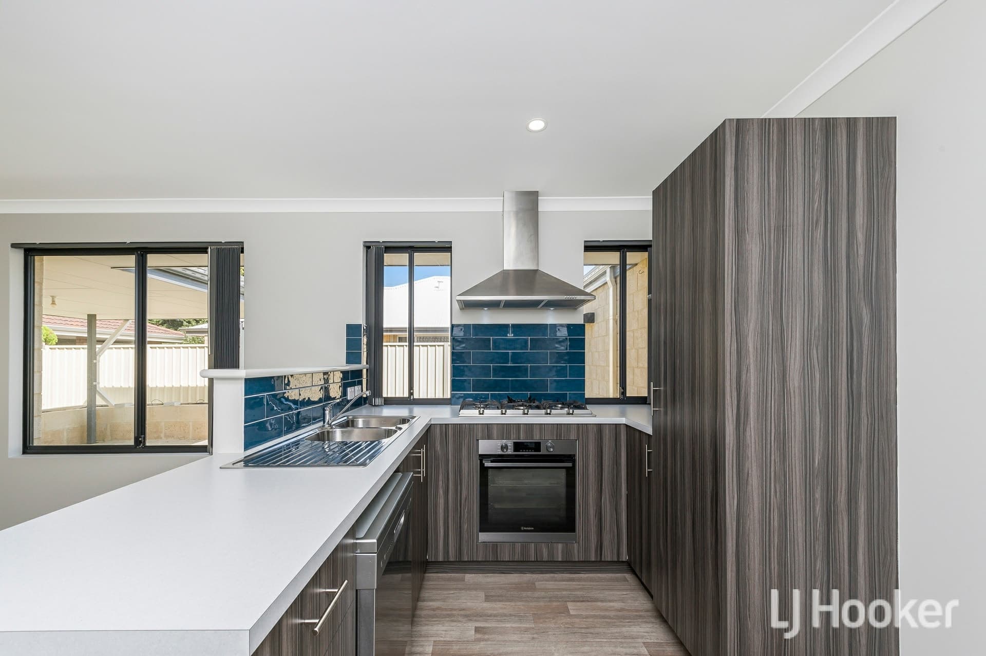 45 Hemingway Drive, Camillo, Camillo - Thumbnail 3