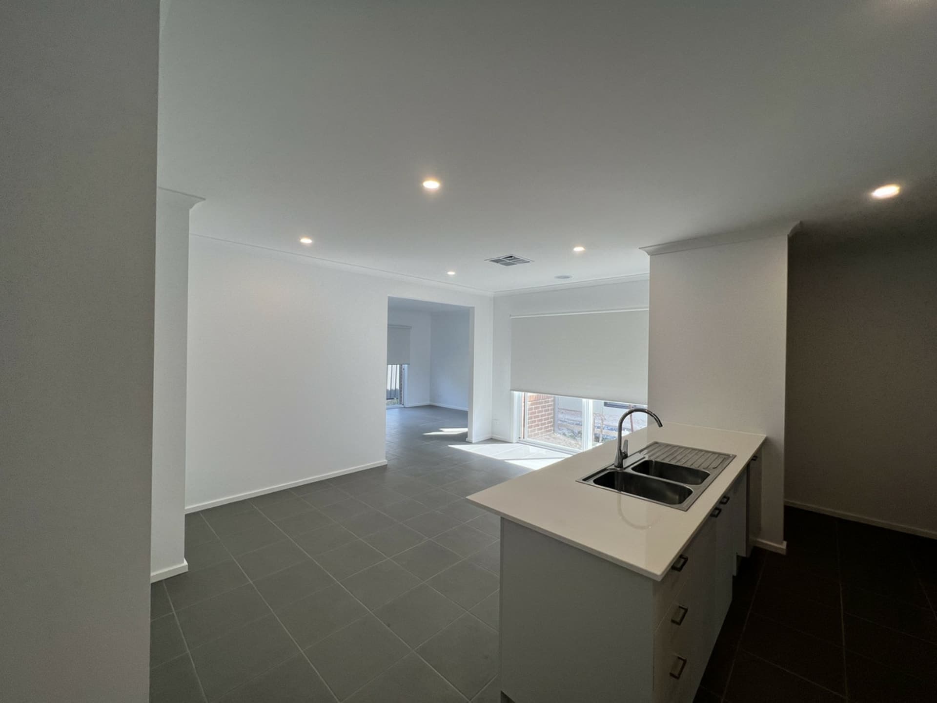 50 Scoria Circuit, Craigieburn, Craigieburn - Thumbnail 3