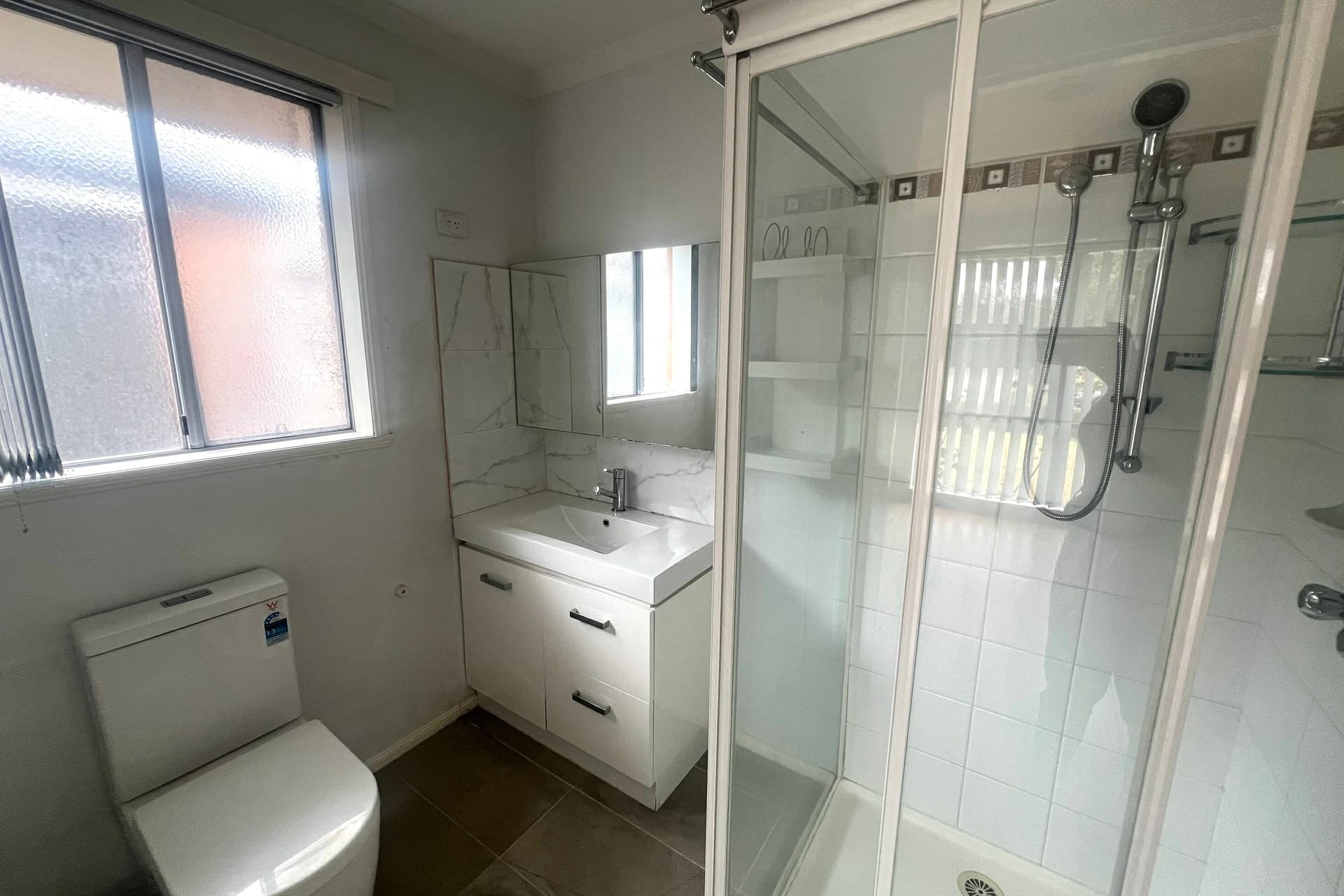 5 Armoy Close, Cranbourne East, Cranbourne East - Image 1