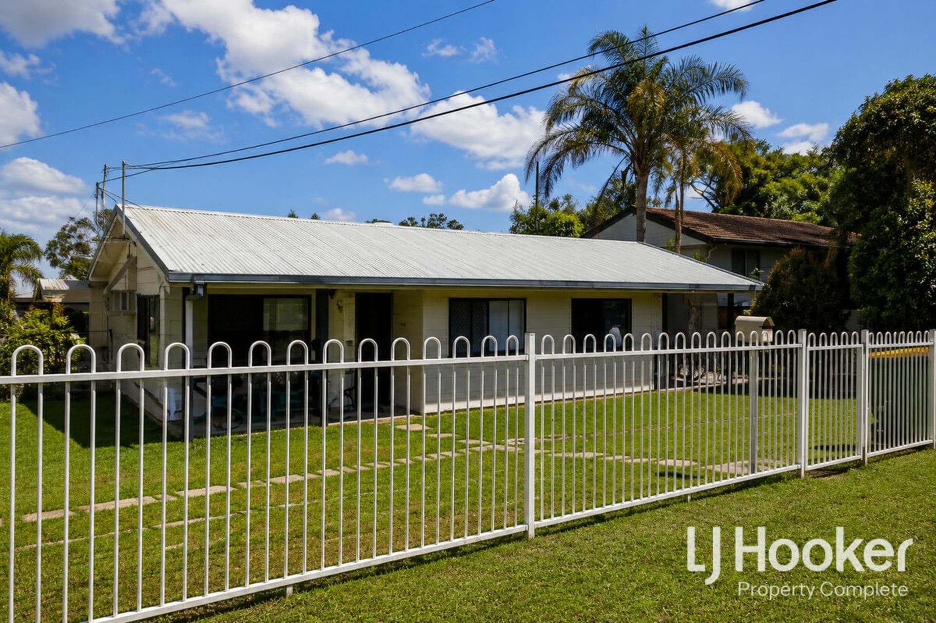 13 Tulong Street, Crestmead, Crestmead - Image 1