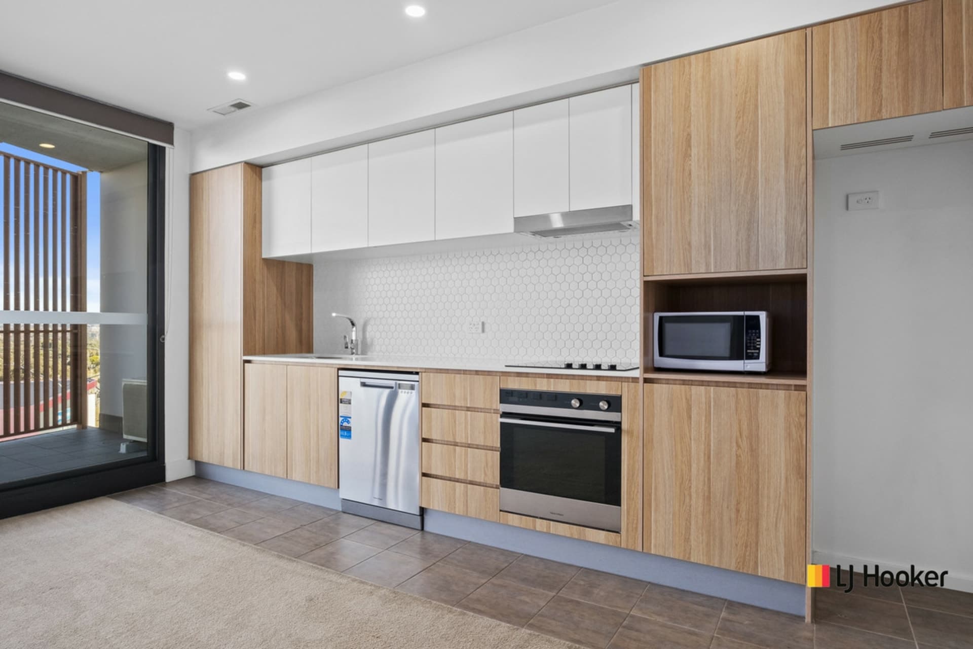 58/1 Anthony Rolfe Avenue, Gungahlin, Gungahlin - Thumbnail 3