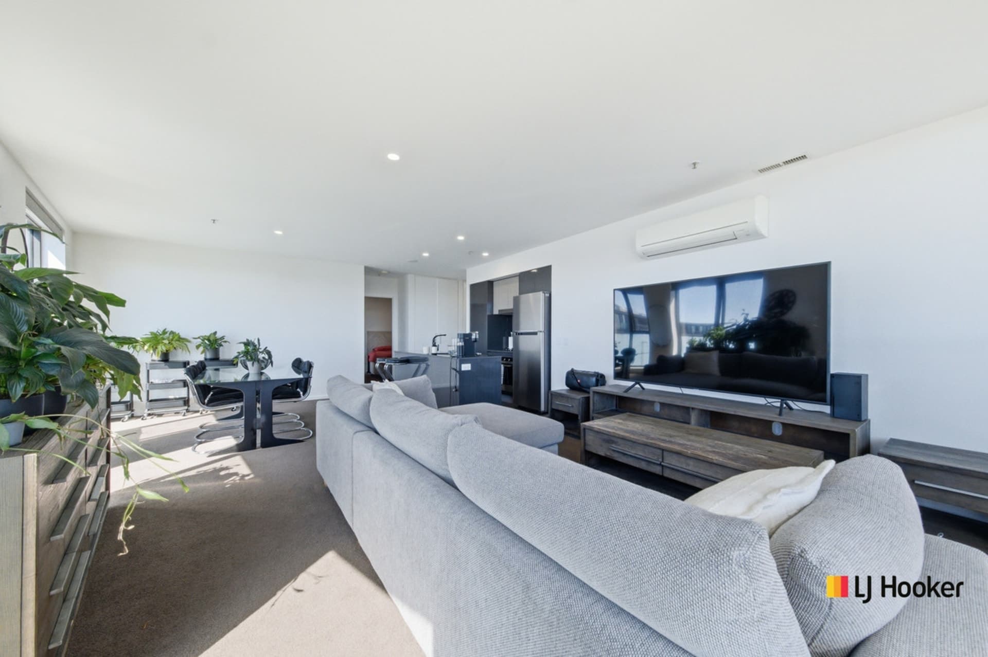 373/1 Anthony Rolfe Avenue, Gungahlin, Gungahlin - Thumbnail 8
