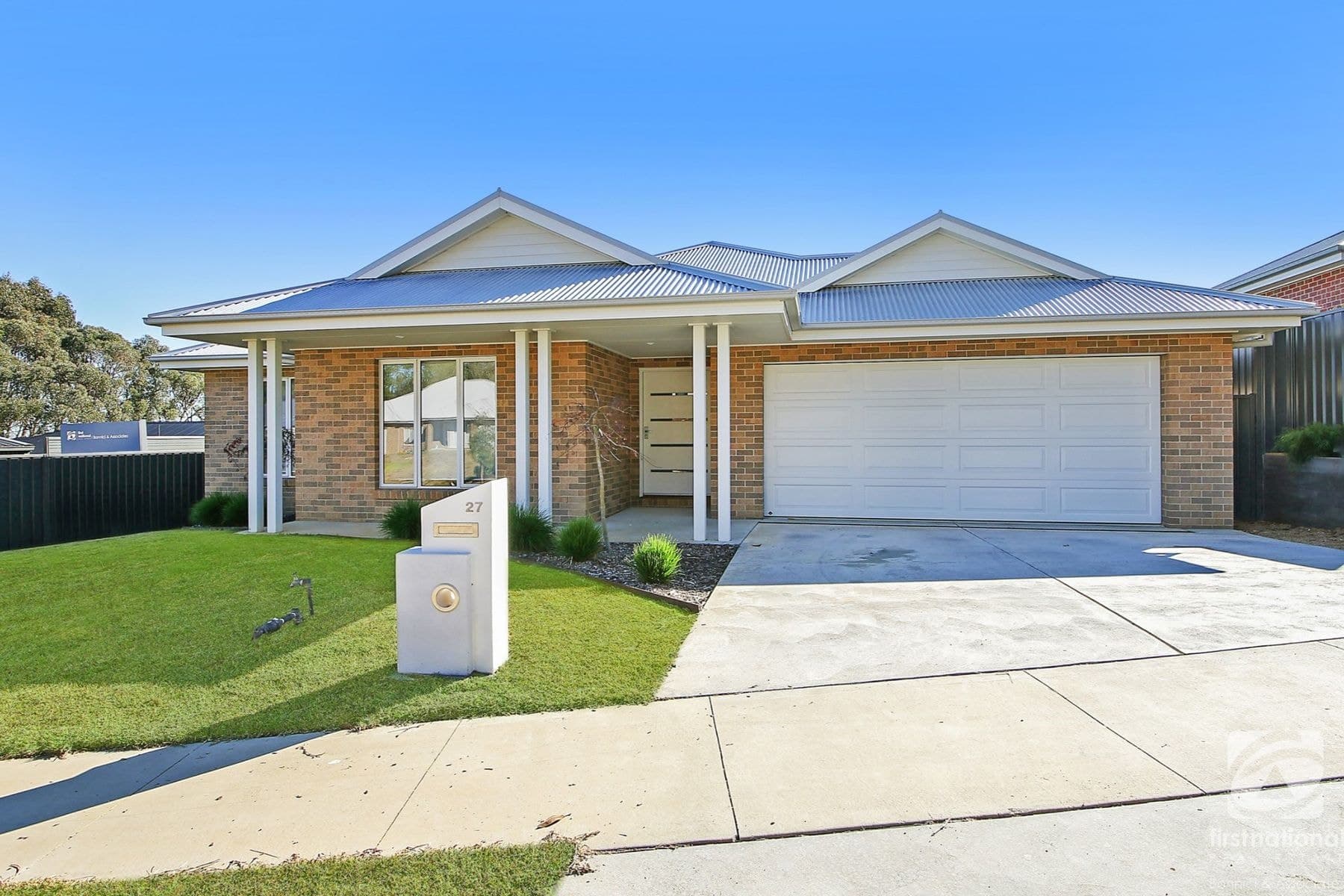 27 Hayes Drive, Beechworth VIC 3747, Beechworth - Image 1