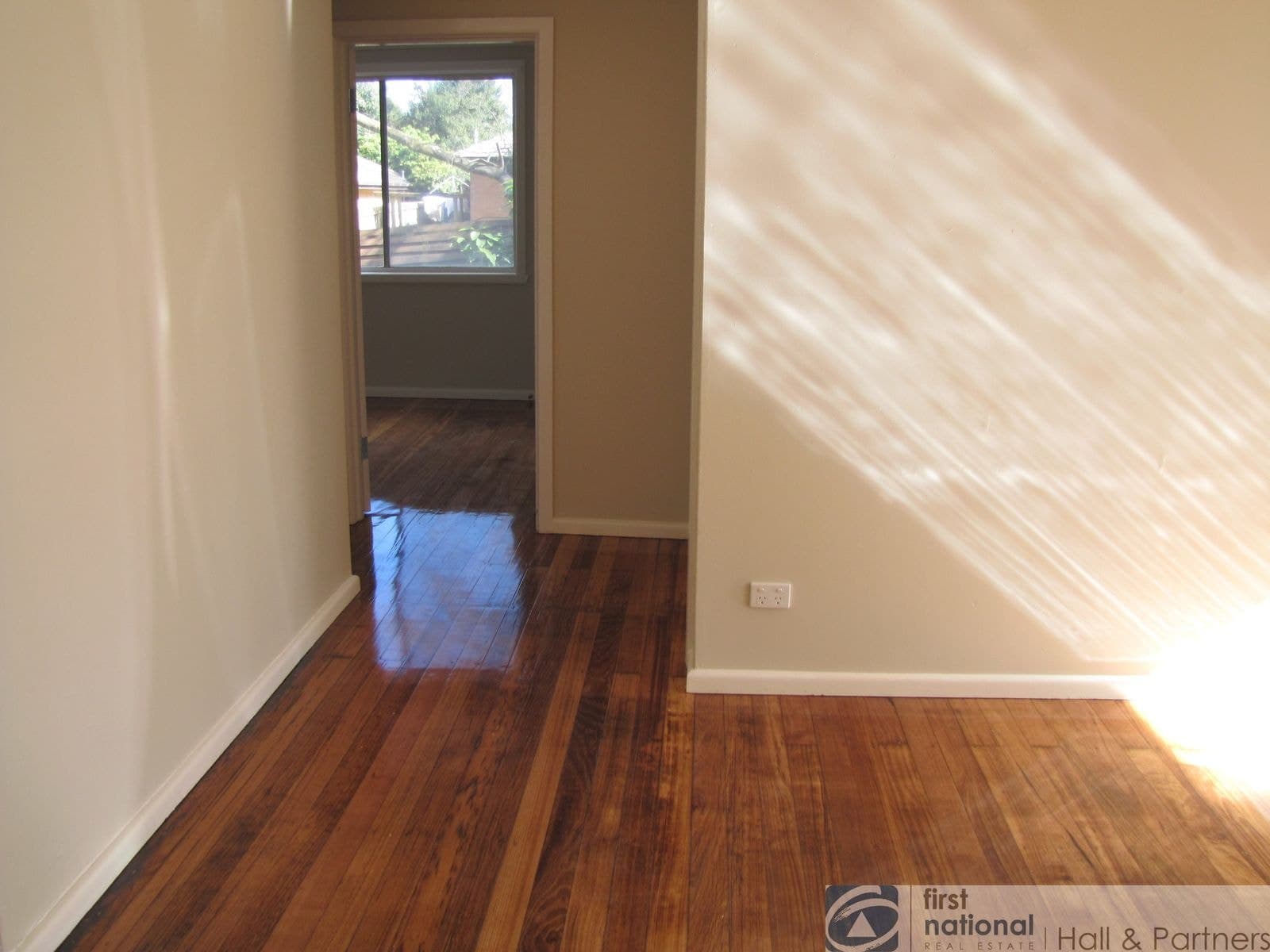 3/3 Louis Avenue, Dandenong VIC 3175, Dandenong - Thumbnail 3