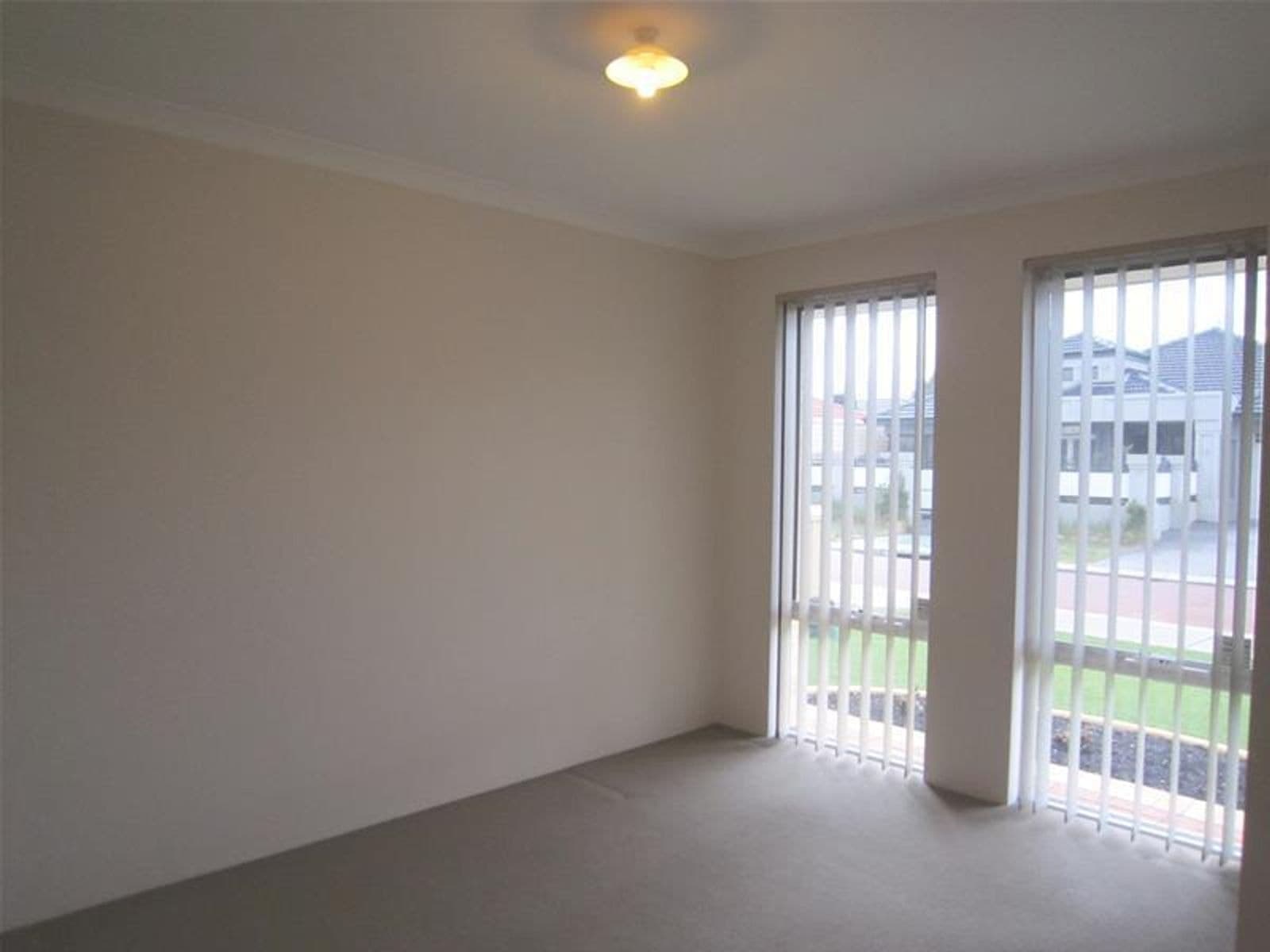 10 Lipari Terrace, Canning Vale WA 6155, Canning Vale - Thumbnail 4