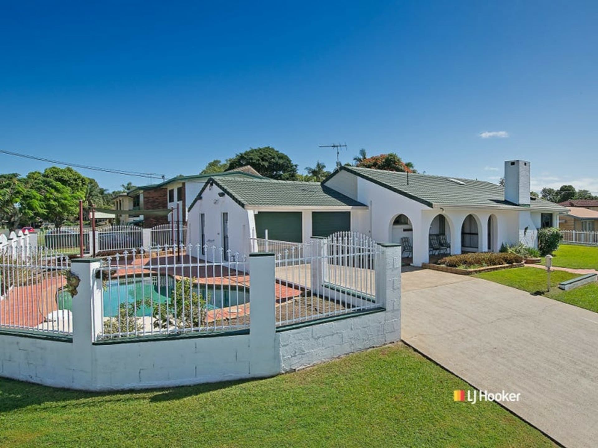4 Oakview Court, Kallangur, Kallangur - Thumbnail 3