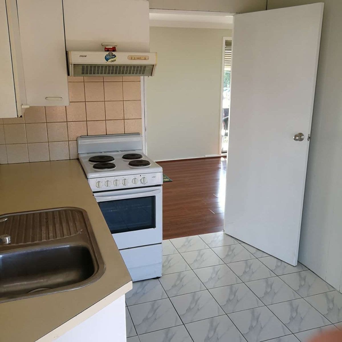 2/7 Franklin Street, Mays Hill NSW 2145, Mays Hill - Thumbnail 4