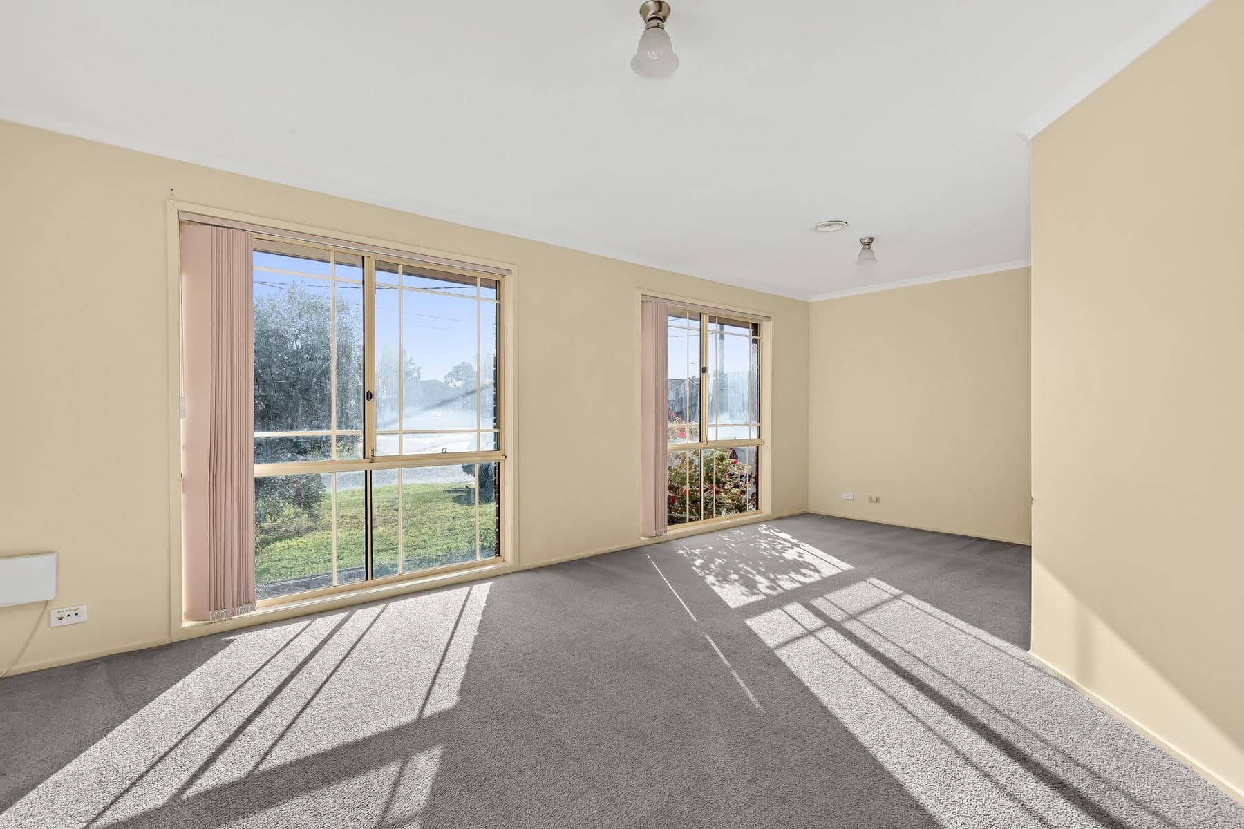 9 Ferry Close, Wyndham Vale VIC 3024, Wyndham Vale - Thumbnail 3