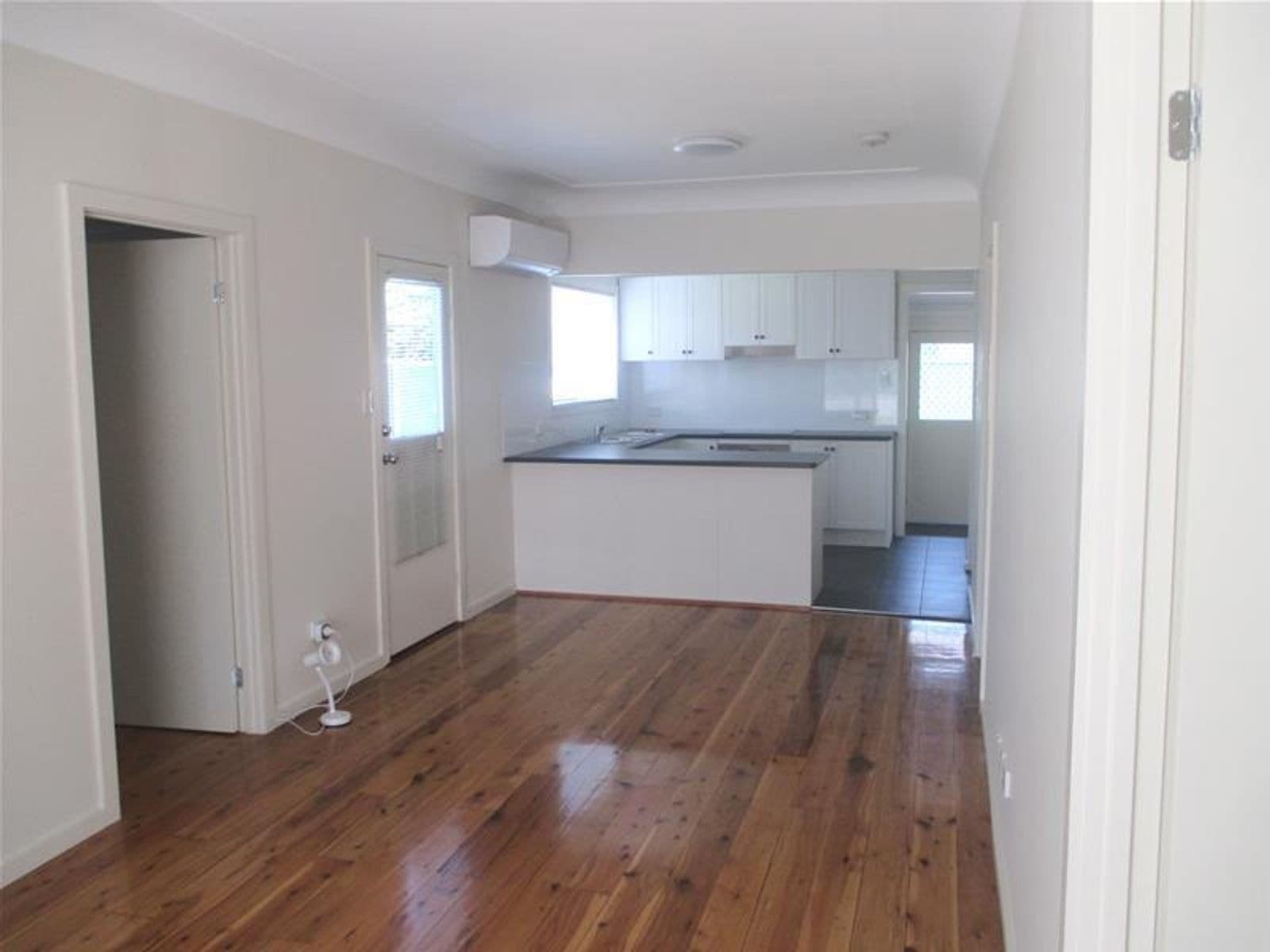 76 McMasters Road, Woy Woy NSW 2256, Woy Woy - Thumbnail 4