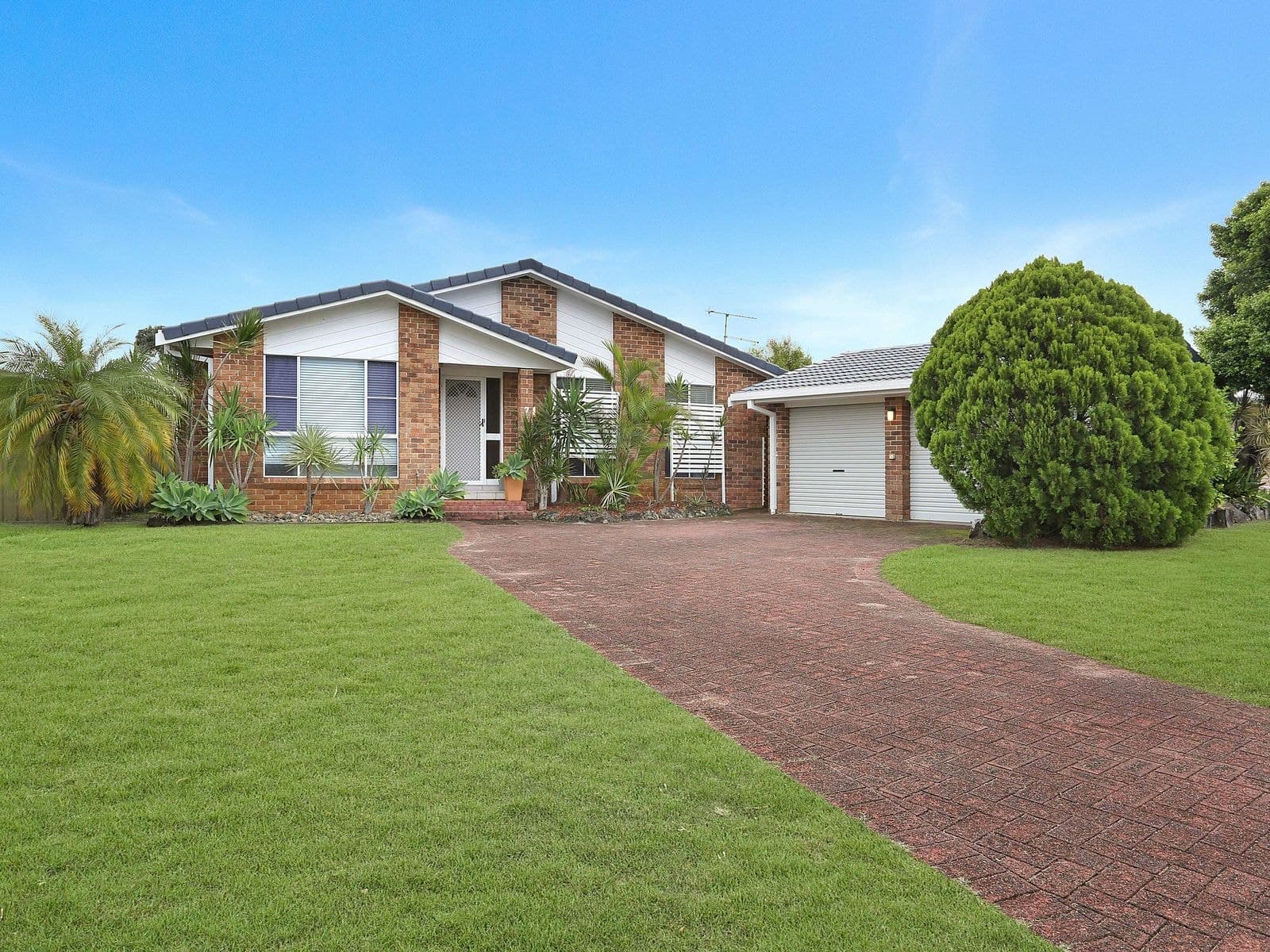 7 The Peninsula, Yamba NSW 2464, Yamba - Image 1