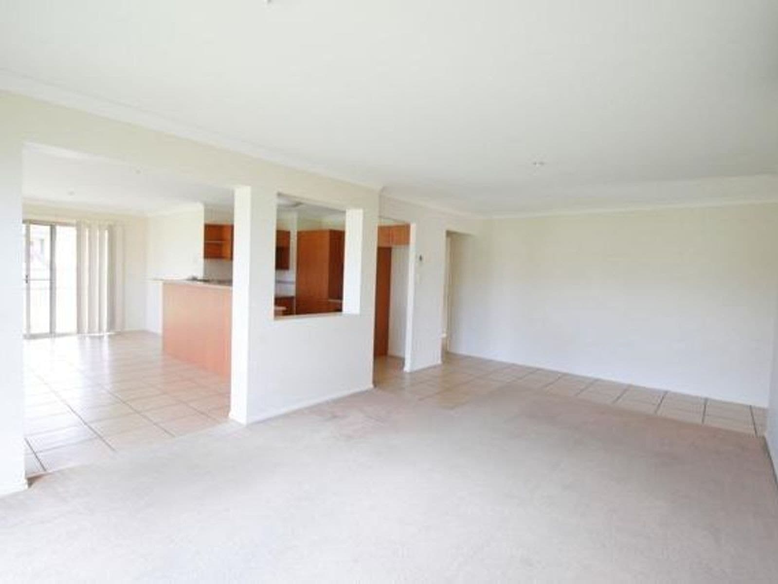 6 Skylark Street, Upper Coomera QLD 4209, Upper Coomera - Thumbnail 2