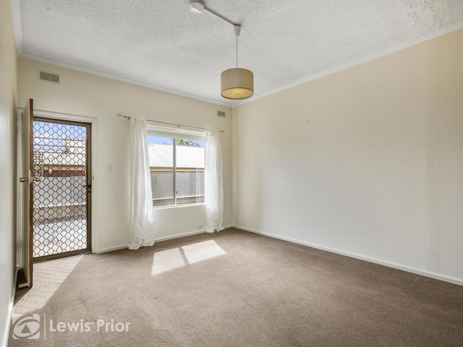2/18 Shepherds Hill Road, Bedford Park SA 5042, Bedford Park - Thumbnail 2