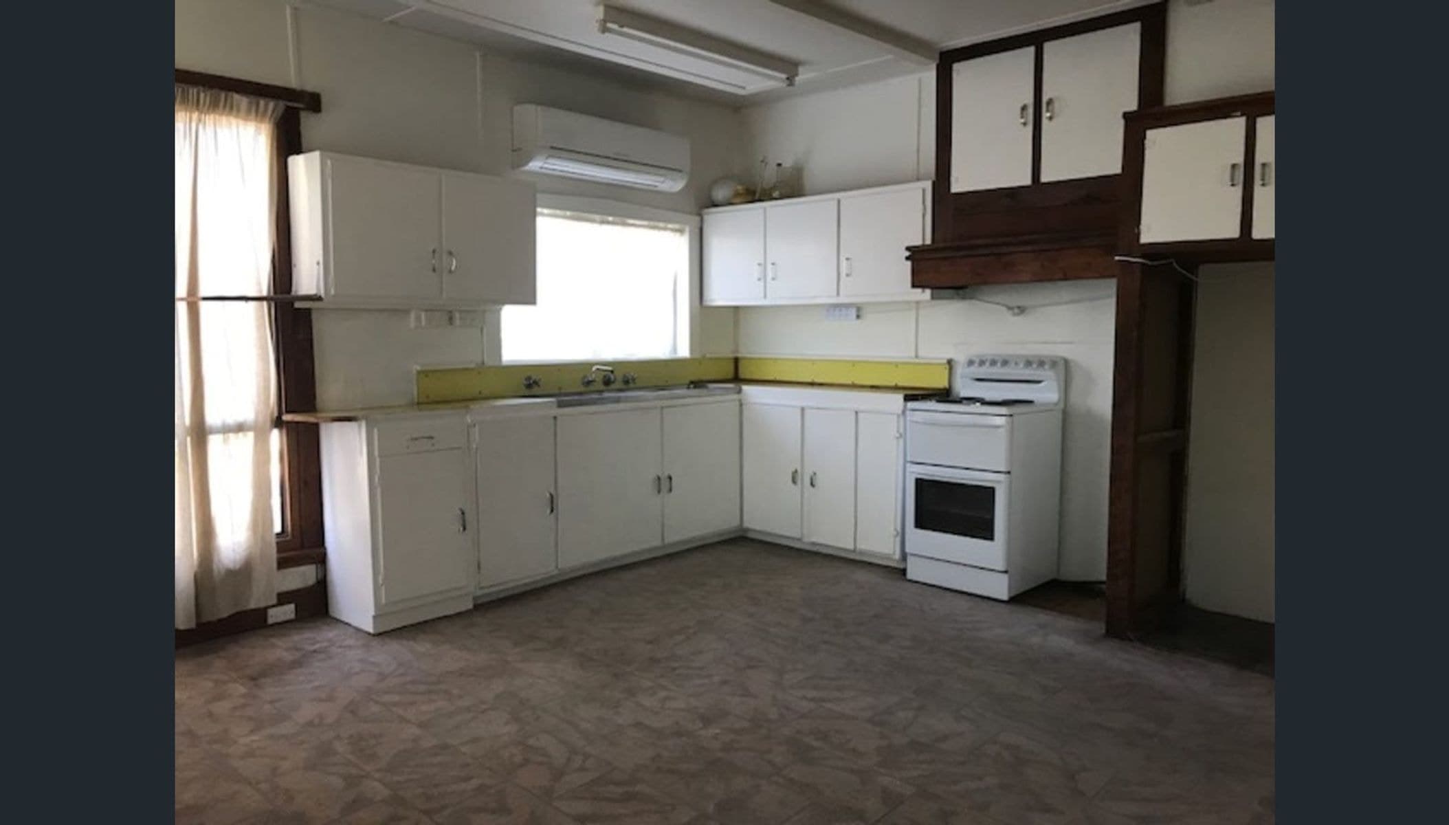 28 Brougham Street, Moulamein NSW 2733, Moulamein - Thumbnail 4